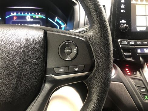 Used 2019 Honda Odyssey EX image 24