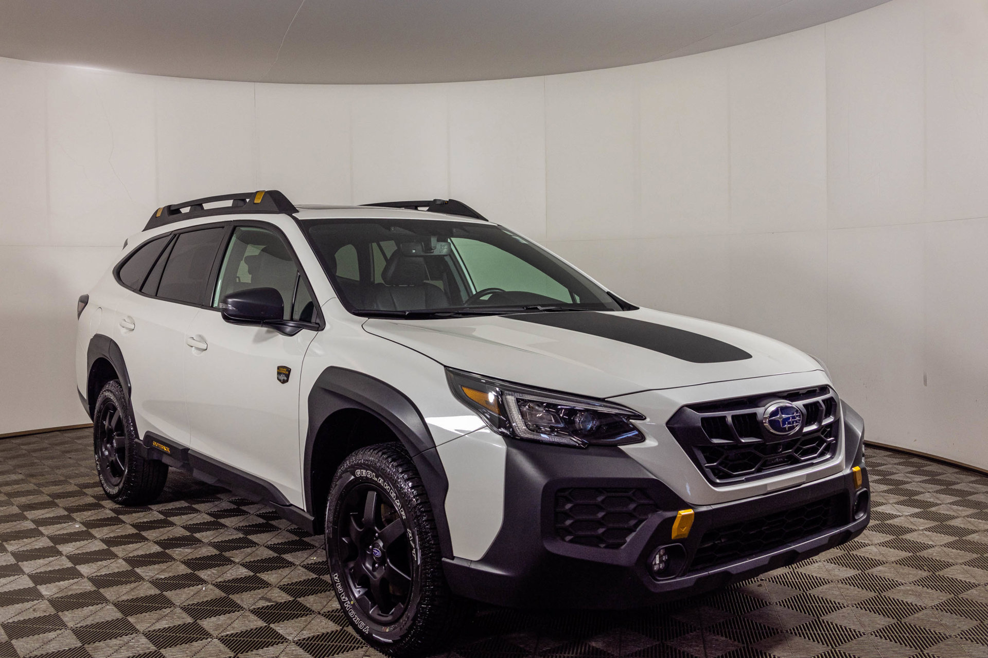 Used 2025 Subaru Outback Wilderness AWD/4WD image 17