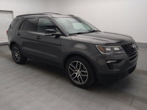 Used 2019 Ford Explorer Sport w/ Ford Safe & Smart Package AWD/4WD image 11