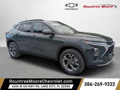 New 2026 Chevrolet Trax LT w/ Driver Confidence Package image 1