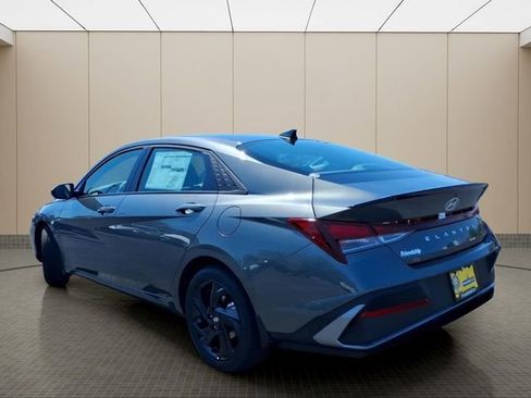 New 2026 Hyundai Elantra Sport FWD image 5