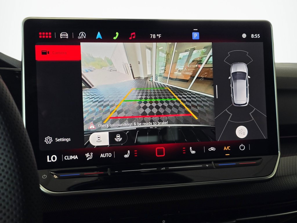 New 2026 Volkswagen GTI SE FWD image 25