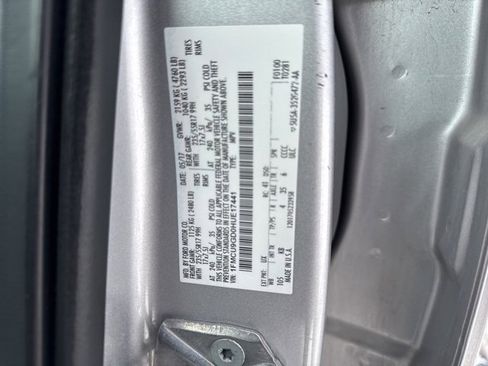 Used 2017 Ford Escape SE image 25