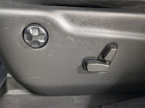 Certified 2021 Jeep Grand Cherokee Limited image 11