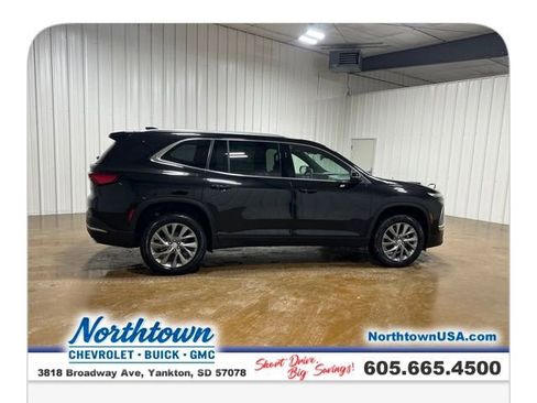 New 2026 Buick Enclave Preferred image 6