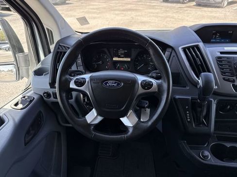 Used 2018 Ford Transit 150 XLT image 23
