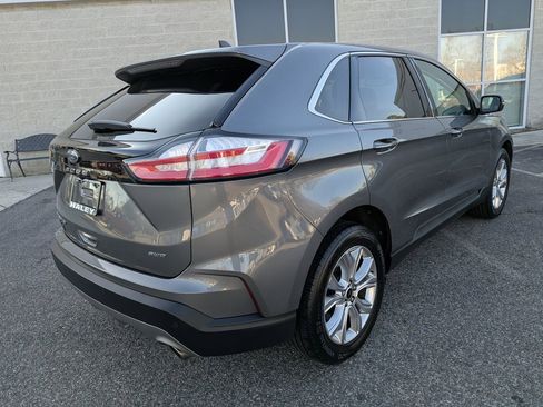 Used 2024 Ford Edge Titanium image 8