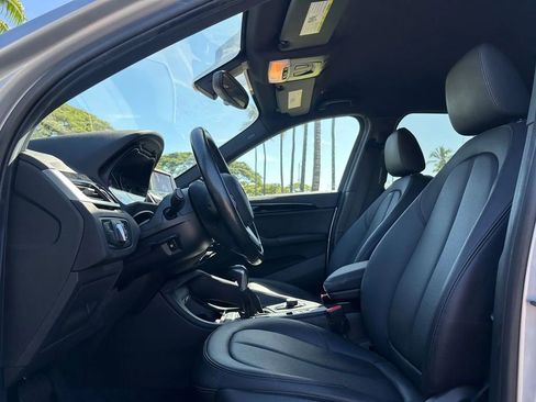 Used 2018 BMW X1 sDrive28i image 8