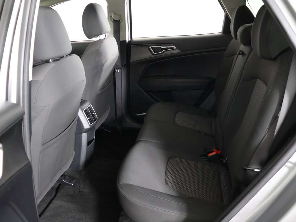 Used 2024 Kia Sportage LX FWD image 30