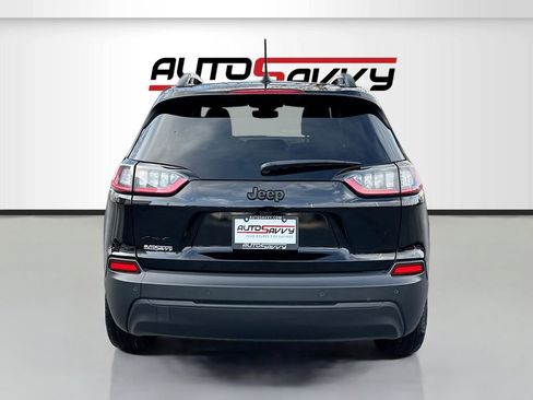 Used 2023 Jeep Cherokee Altitude Lux AWD/4WD image 6