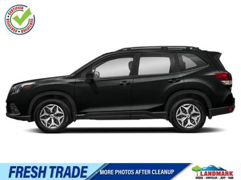 Used 2024 Subaru Forester Premium AWD/4WD image 1