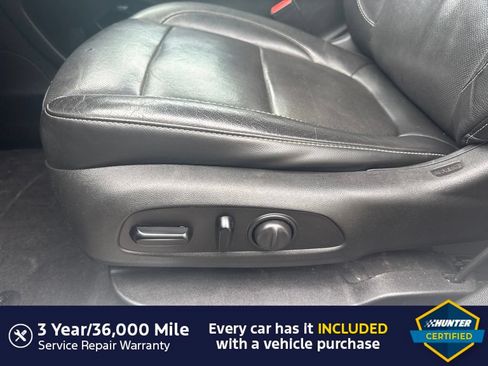 Used 2020 GMC Acadia SLT w/ Driver Alert Package II FWD image 4