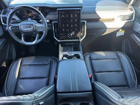 Certified 2024 GMC Acadia Denali w/ Super Cruise Package image 18