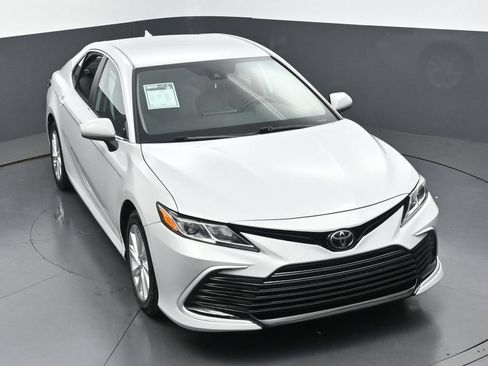 Used 2024 Toyota Camry LE FWD image 43