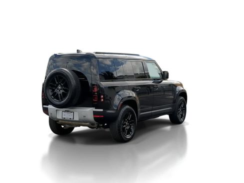 Certified 2025 Land Rover Defender 110 S AWD/4WD image 8