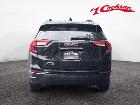 Used 2023 GMC Terrain SLE w/ Driver Convenience Package AWD/4WD image 8