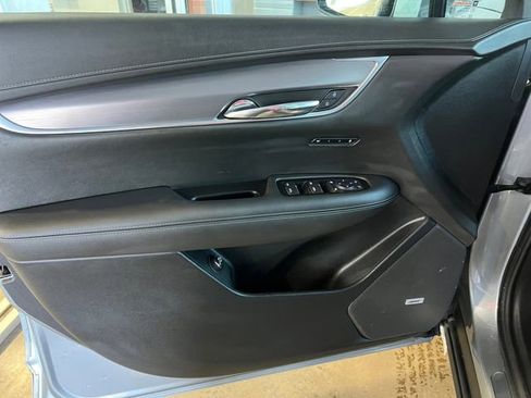Certified 2025 Cadillac XT6 Luxury w/ LPO, Floor Liner Package image 16