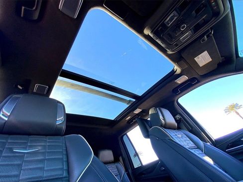 Certified 2024 Cadillac Escalade ESV V w/ LPO, ONYX Package image 13