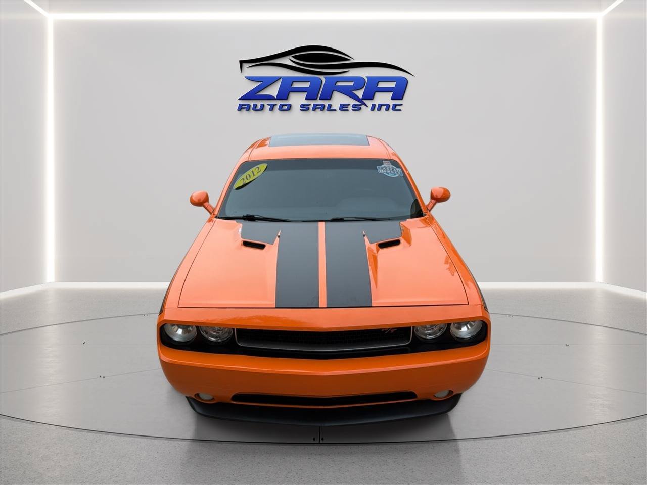 Used 2012 Dodge Challenger R/T RWD image 10