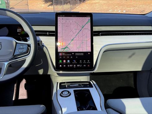 New 2025 Volvo EX90 Plus w/ Protection Package Premier image 9