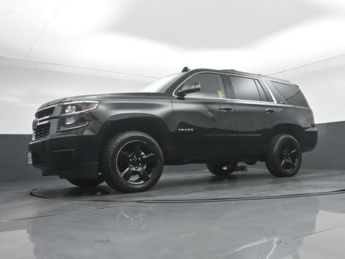 Used 2017 Chevrolet Tahoe LT w/ LT Midnight Edition AWD/4WD image 61