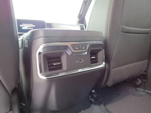 New 2026 Chevrolet Silverado 3500 High Country w/ High Country Premium Package AWD/4WD image 19