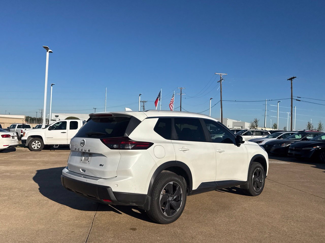 Certified 2024 Nissan Rogue SV w/ SV Premium Package FWD image 31