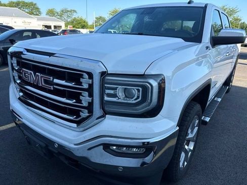 Used 2018 GMC Sierra 1500 SLT AWD/4WD image 10