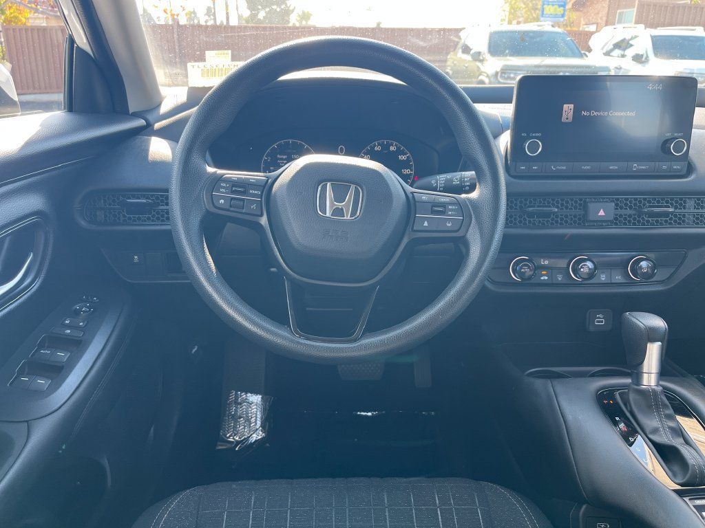 Certified 2024 Honda HR-V LX image 14