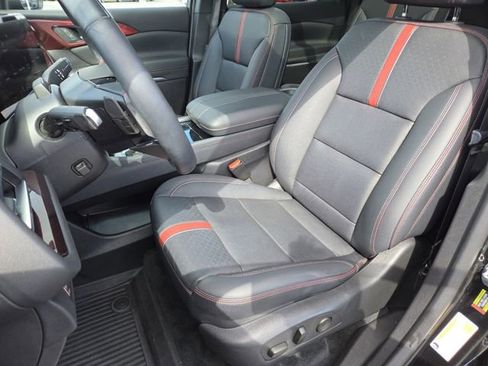 Certified 2024 Chevrolet Traverse RS w/ LPO, Floor Liner Package image 37