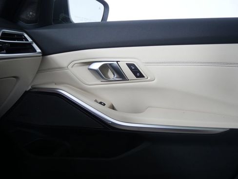 New 2026 BMW 330i Sedan w/ Premium Package image 28