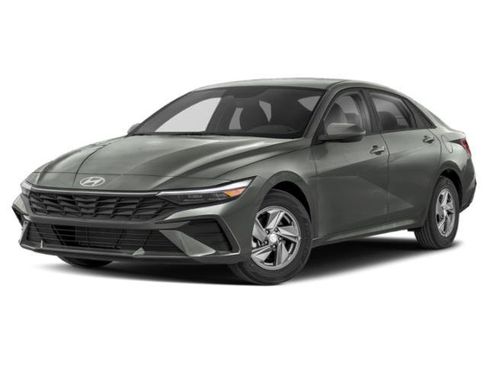 Used 2026 Hyundai Elantra SE FWD image 1