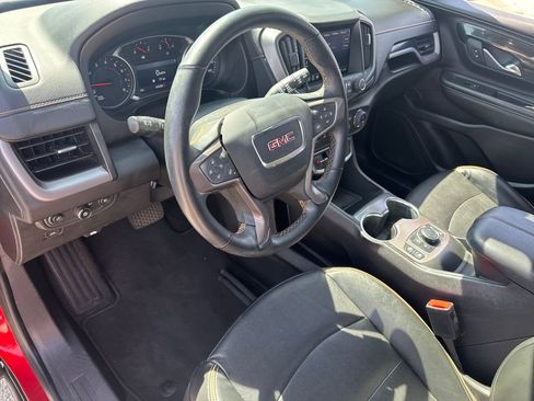 Used 2024 GMC Terrain AT4 image 17