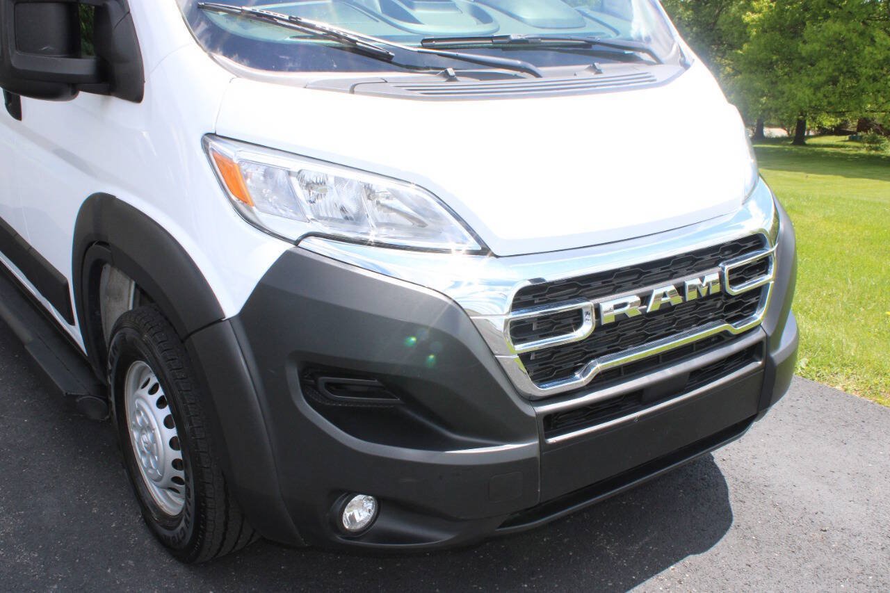 Used 2025 RAM ProMaster 2500 w/ U-Haul Equipment Group FWD image 5