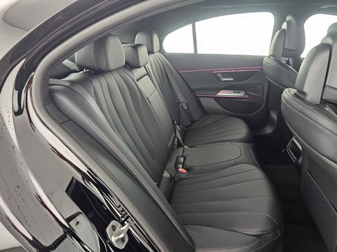 New 2026 Mercedes-Benz E 350 4MATIC Sedan image 12