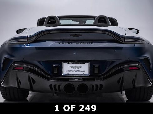 Used 2023 Aston Martin V12 Vantage Roadster image 9
