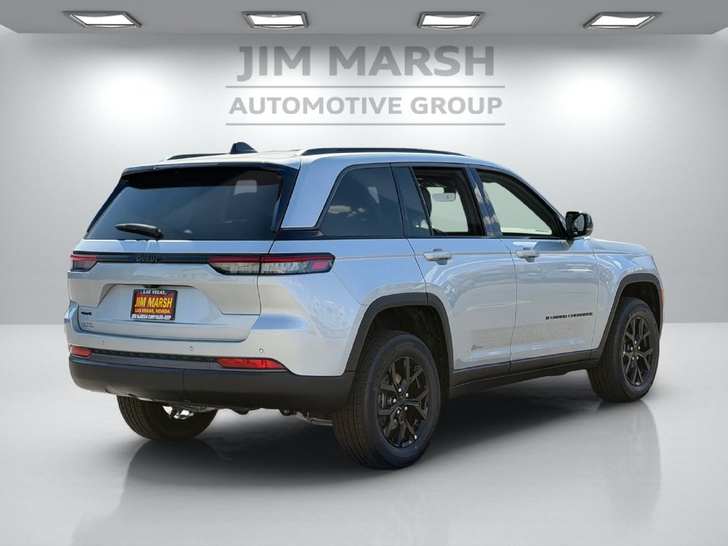 New 2026 Jeep Grand Cherokee Altitude AWD/4WD image 6