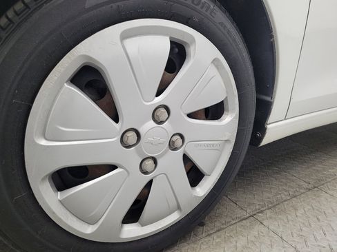 Used 2017 Chevrolet Spark LS image 31