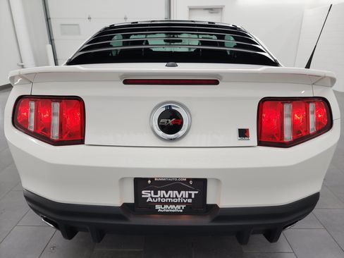 Used 2011 Ford Mustang GT Premium w/ Security Pkg RWD image 32