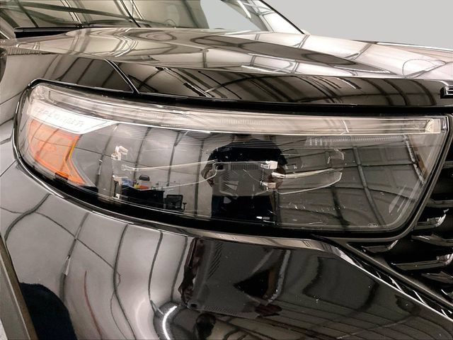 Used 2023 Ford Explorer ST-Line w/ Class IV Trailer Tow Package AWD/4WD image 28