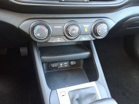 Used 2020 Kia Forte LXS image 14