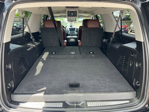 Used 2019 Chevrolet Suburban Premier w/ Premier Plus Edition AWD/4WD image 29