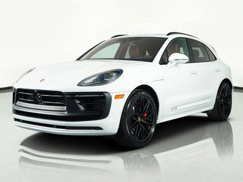 Used 2023 Porsche Macan GTS w/ Premium Package Plus image 25