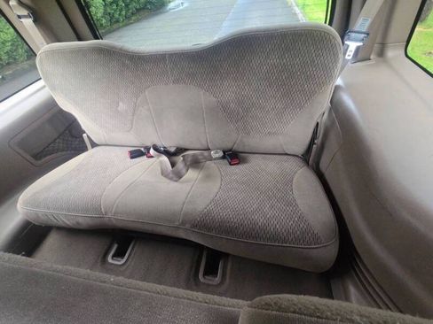 Used 1998 Ford Expedition XLT AWD/4WD image 18