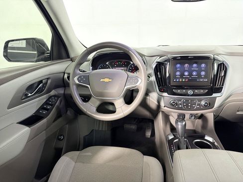 Certified 2020 Chevrolet Traverse LT FWD image 22