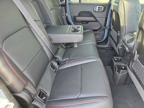 New 2026 Jeep Gladiator Rubicon AWD/4WD image 23