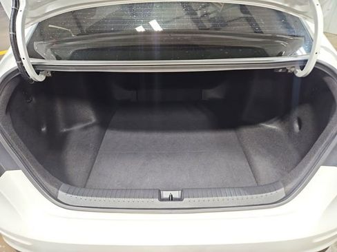 Certified 2023 Honda Accord LX image 18