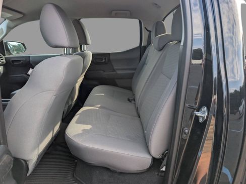 Used 2021 Toyota Tacoma 4x4 Double Cab image 34