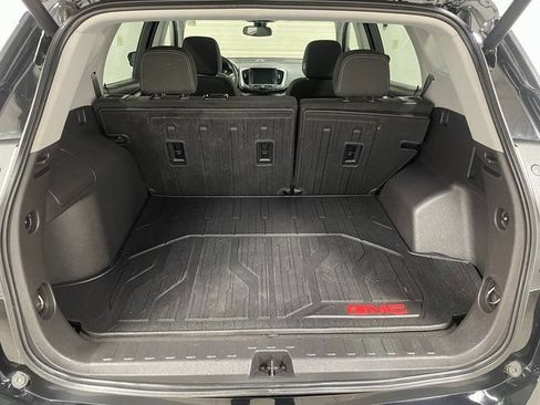 Used 2023 GMC Terrain SLE w/ Driver Convenience Package AWD/4WD image 24