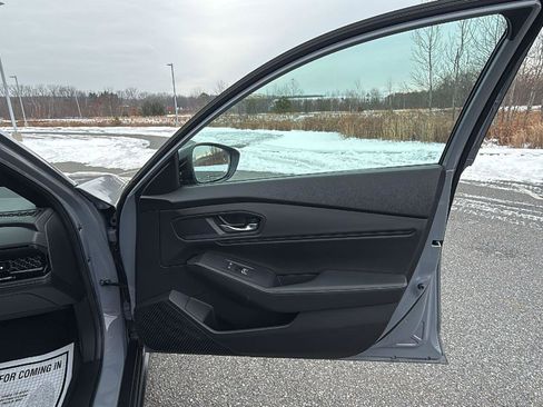 Used 2023 Honda Accord Sport image 17